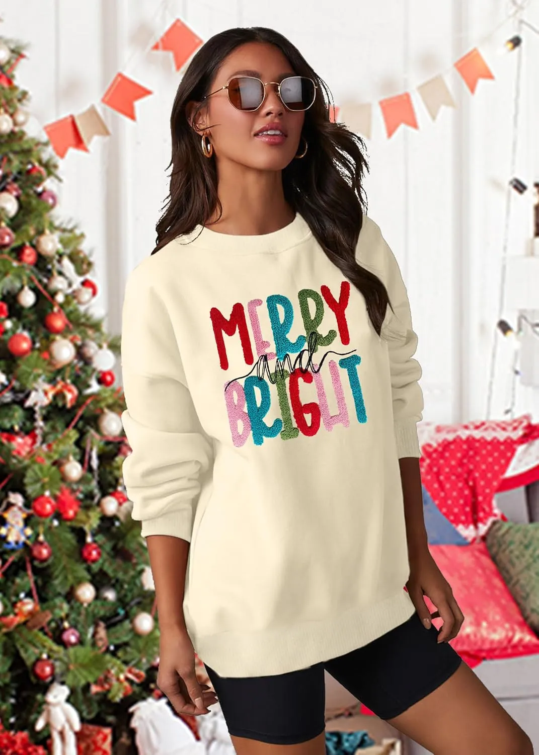 Christmas Sweatshirt Women Merry and Bright Christmas T-Shirt Funny Xmas Lights Blouse Tops Holiday Shirts
